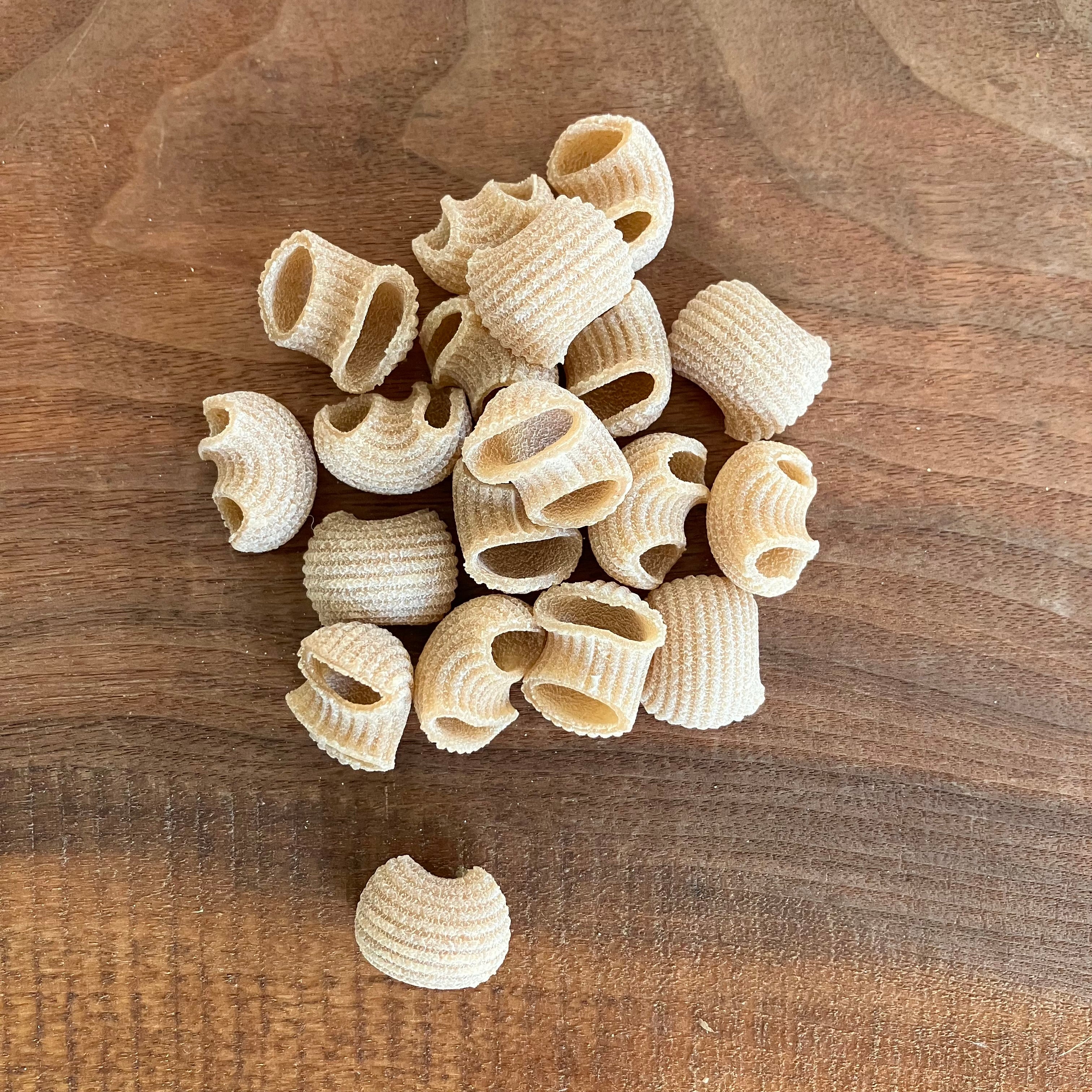 Lumache (Case of 3 x 16oz boxes)